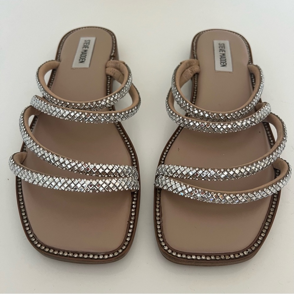 Steve Madden Skyler Rhinestone Sandals • Women’s 9.5